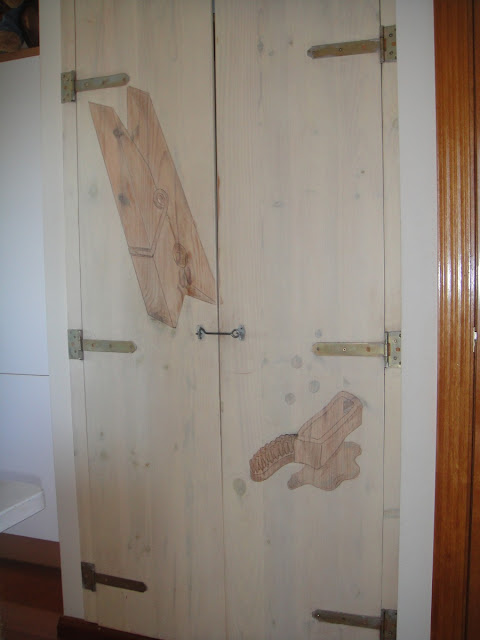 Las creaciones de mi vida: Puertas de armario decoradas.