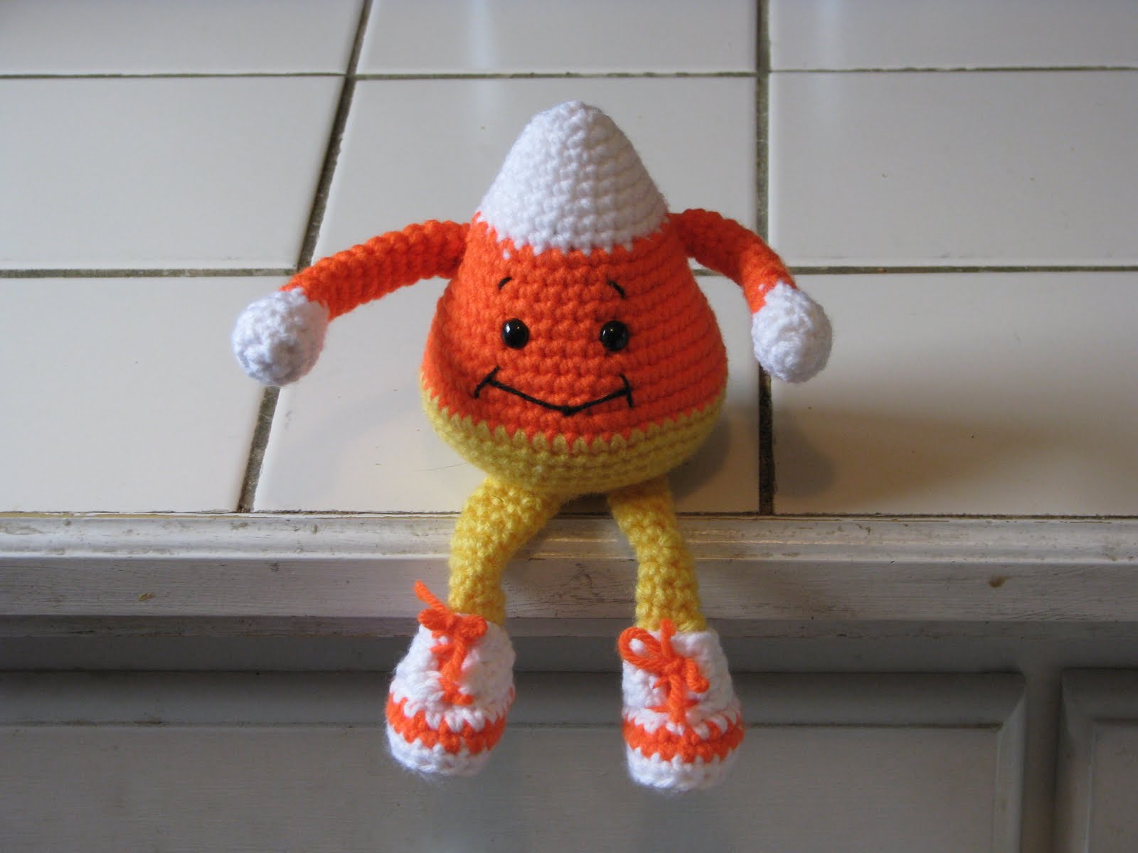 Craft Attic Resources Candy Corn Man