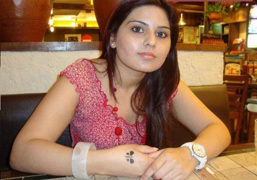 free phone chat lines for singles uk