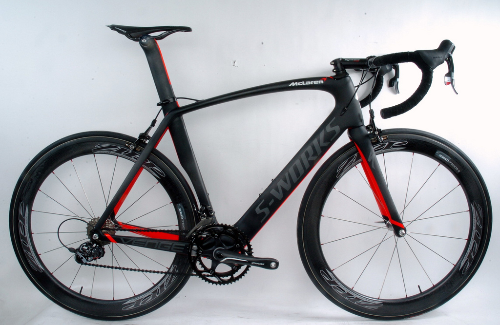 EXPERIENCE THE DIFFERENCE IN THE WORLD OF BIKES Specialized Venge Pro
