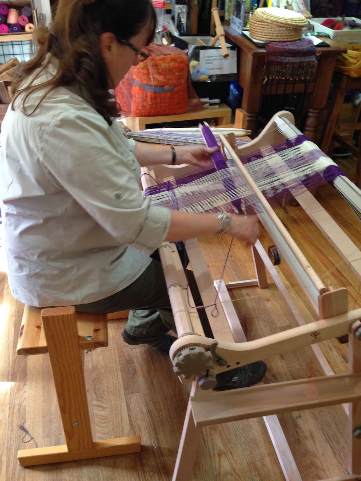 CENTERING WITH FIBER Saori weaving classes