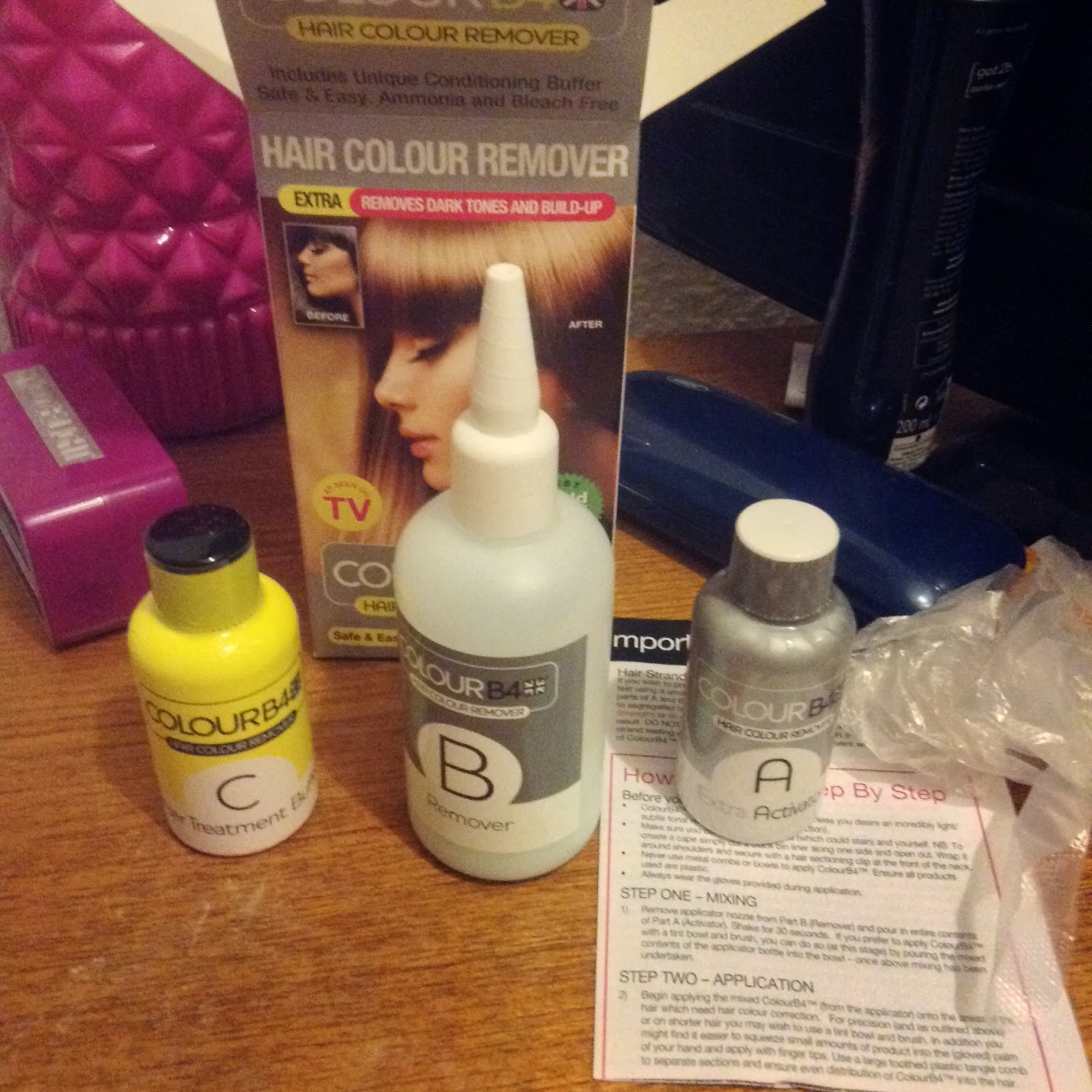 Eliveva i jej mały świat Colour B4 Extra Strength Hair Color Remover