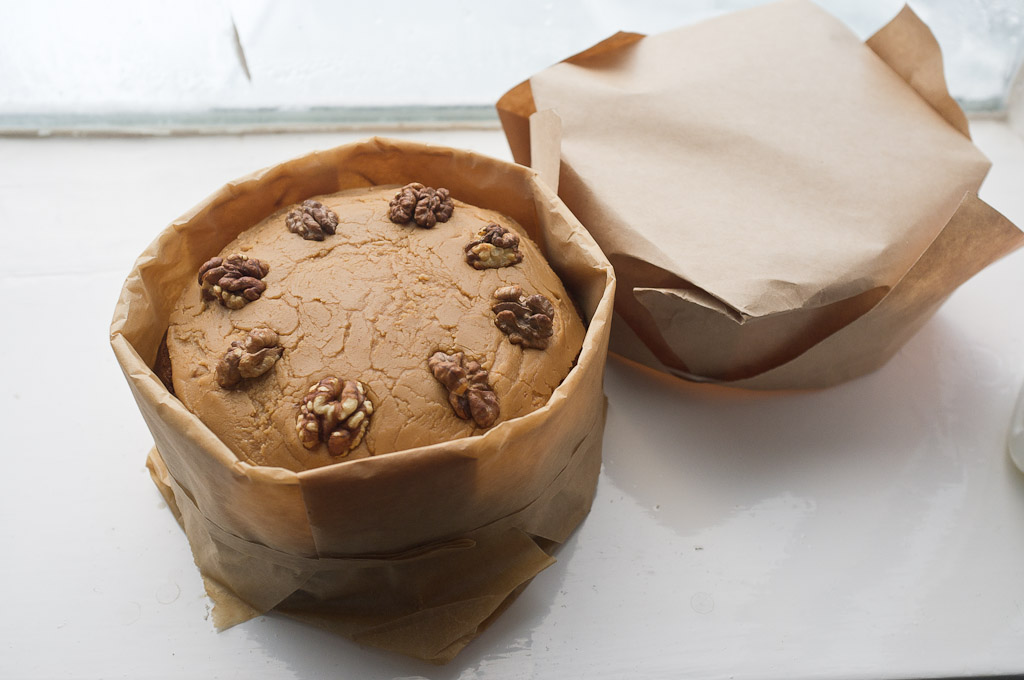 Hveiti og Smjör Week13 Datefruit Cake with Butterscotch Icing