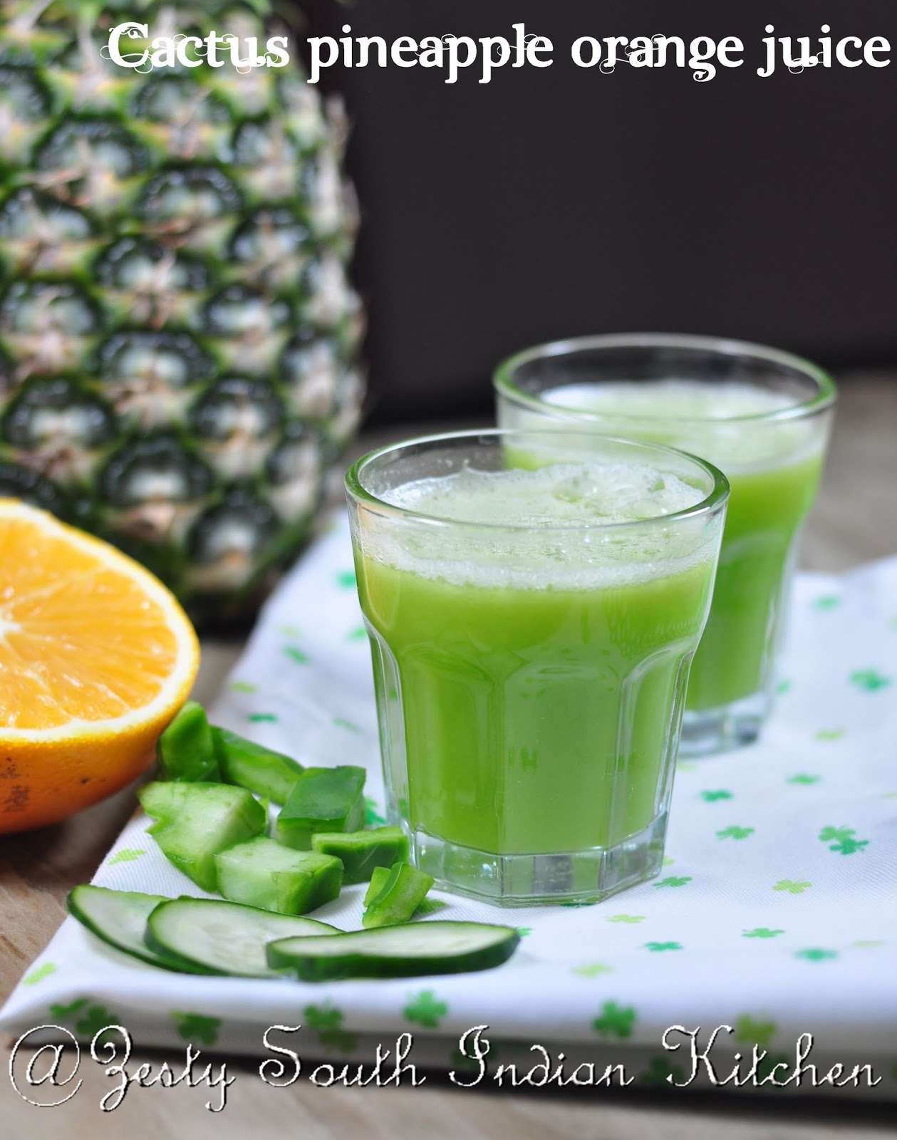 Cactus pineapple Orange Juice/ Agua de Nopal, Piña con naranja A