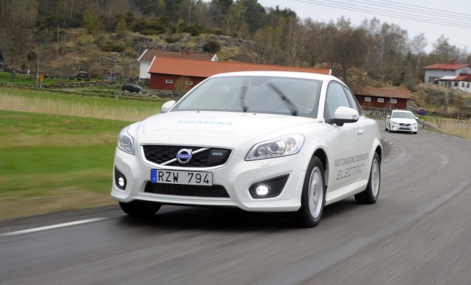 Volvo C30 Electric v2 front view
