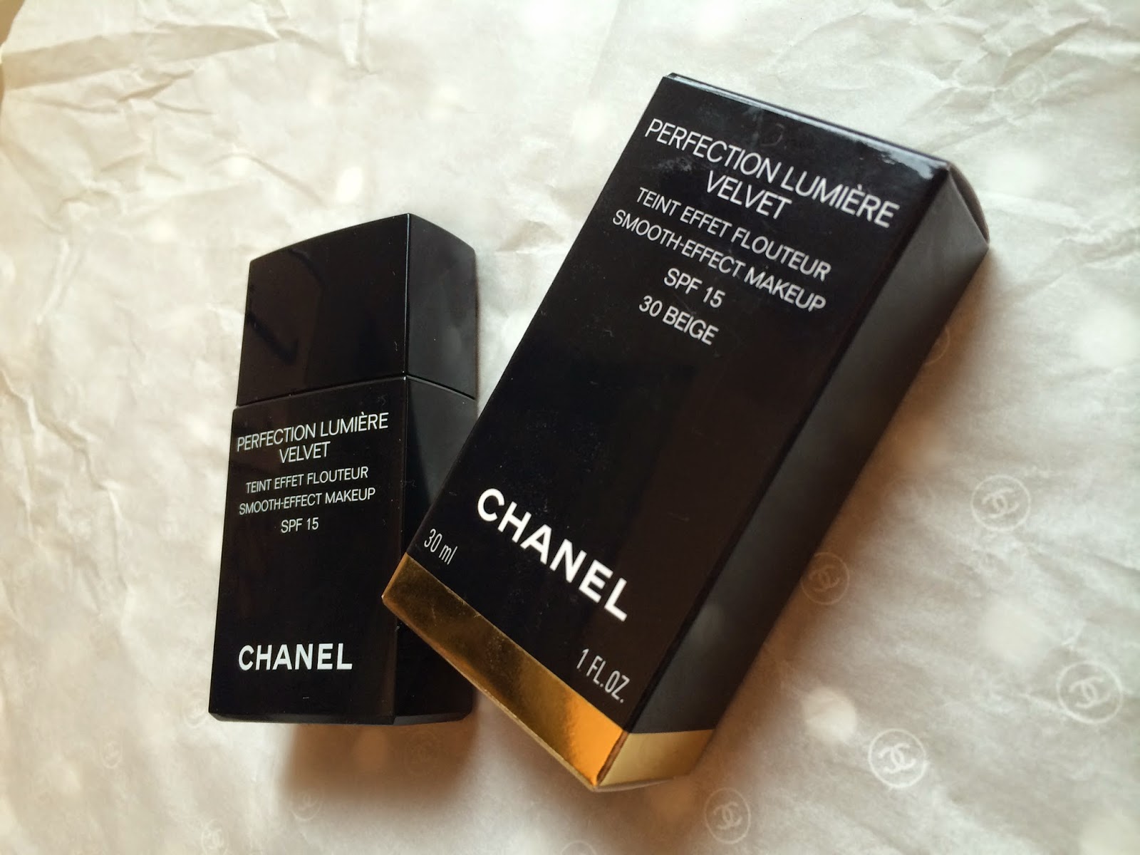 TootsBeauty : Review // Chanel Perfection Lumiere Velvet