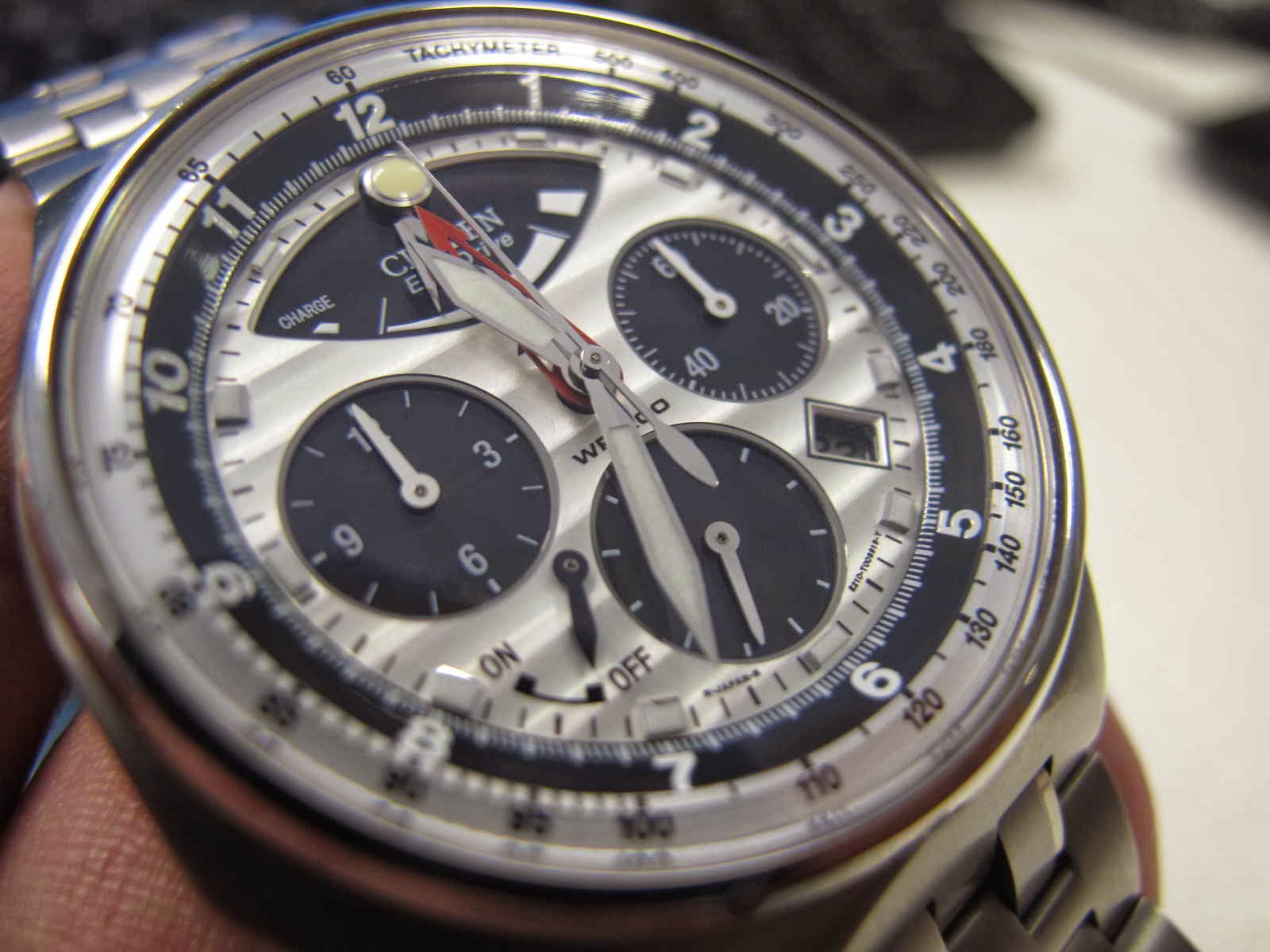 Maximuswatches Jual Beli Jam Tangan Second Baru Original Koleksi Jam Kondisi jam Citizen Panda Chronograph ini SUPERB lengkap dengan box manual dan warranty card Cocok untuk Anda yang sedang mencari jam tangan model