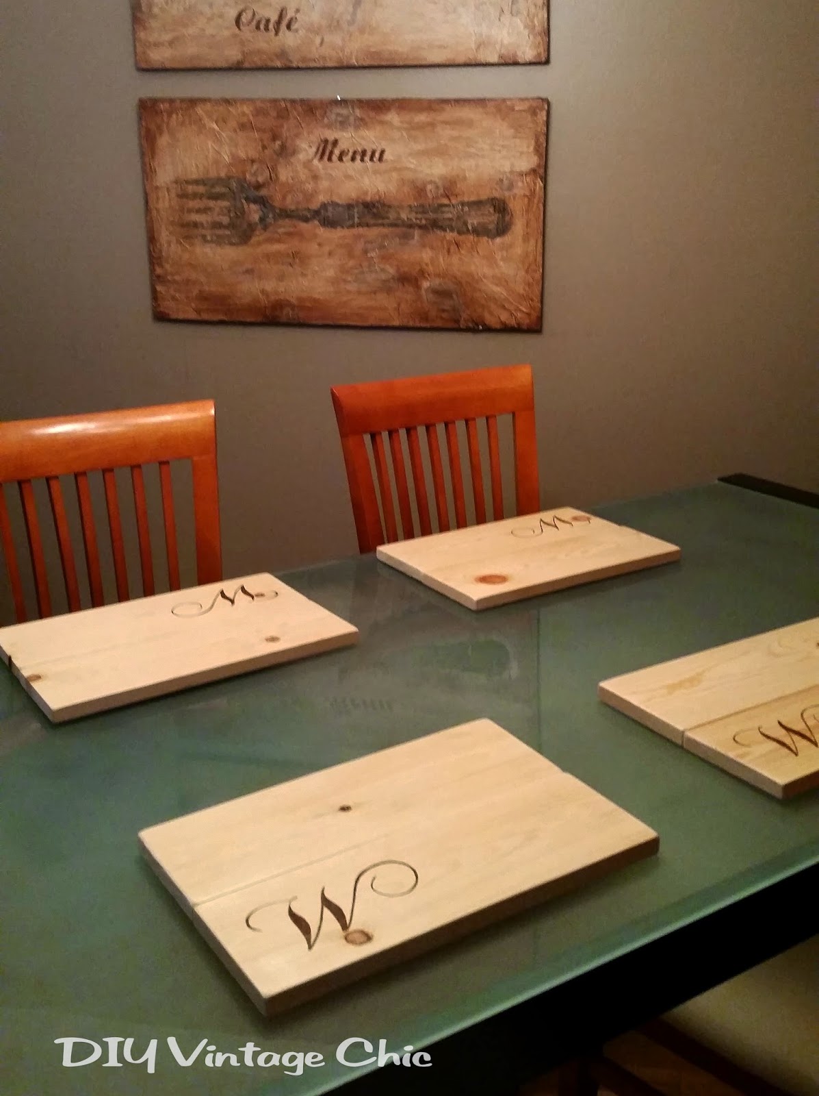 DIY Vintage Chic DIY Custom Monogram Wooden Placemats