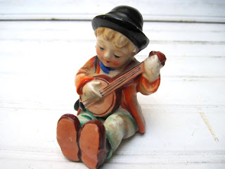 banjo figurines