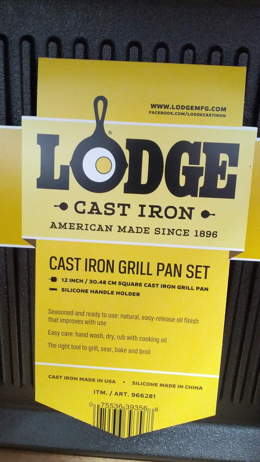 Lodge Cast Iron Grill Pan Set with Silicone Handle Holder Costco Weekender