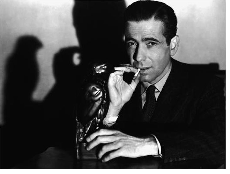 http://2.bp.blogspot.com/-_oN_wKDnFRg/T6ueIKeM3NI/AAAAAAAABtk/bFe53Q7byVg/s1600/The%2BMaltese%2BFalcon_Humphrey%2BBogart.jpg