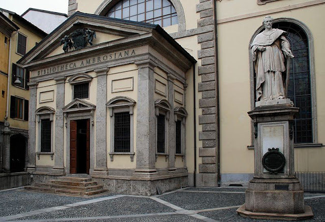 The Biblioteca Ambrosiana or Ambrose Library. Photo: Elekhh.