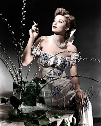 Elegant Smoking Glamour Cigarettes