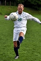 [Obrazek: Tusk%2Bi%2Bpi%25C5%2582ka%2Bx%2B200.jpg]