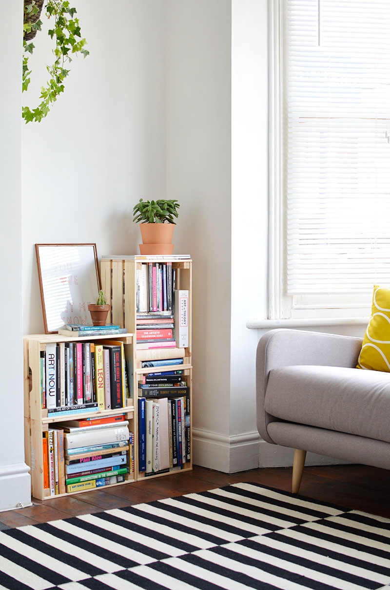 Minimalist Diy Bookcase with Simple Decor