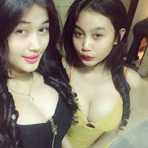 Foto-Foto Hot Pamela Safitri Personil Duo Serigala.