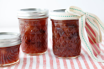 Homemade Figgy-Pear Jam makes a perfect hostess gift, allergy-friendly, gluten-free, vegan