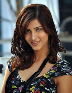 Shruti Hassan Hairstyle Photo Gallery