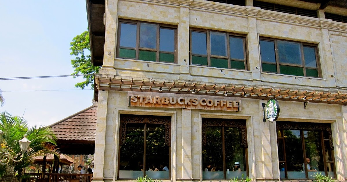 candidanimal Starbucks in Ubud, Bali