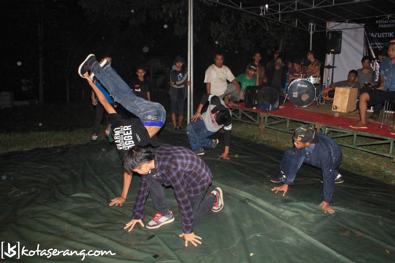 Event - Akustik Asik By: kedaiceriaa, CiRKoRM dan KotaSerang Event - Akustik Asik By: kedaiceriaa, CiRKoRM dan KotaSerang