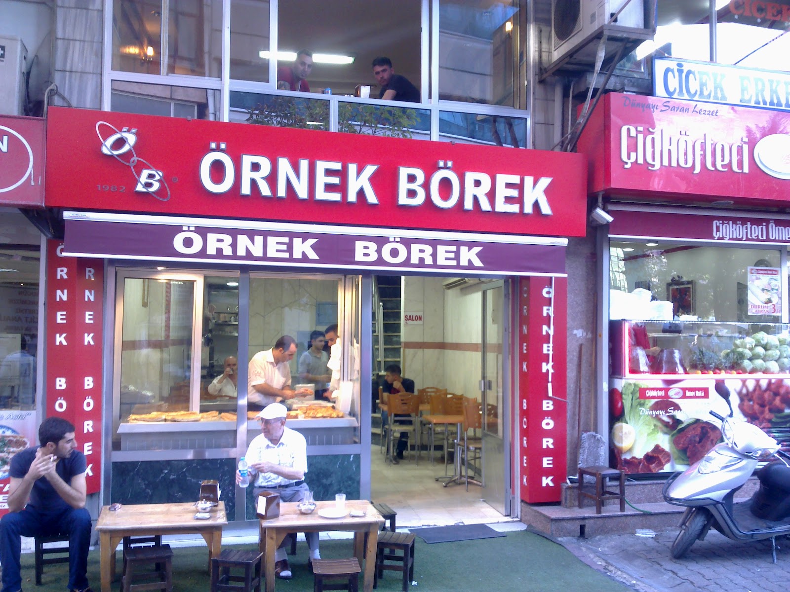 Ahmet�le Yemek ÖRNEK BÖREK