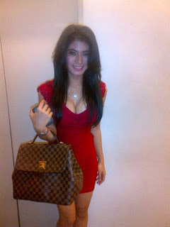 Profil dan Foto Lina Marlina Istri Kiwil Lina Marlina