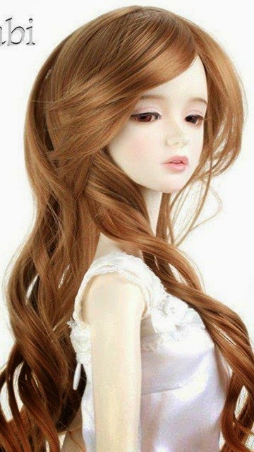 chimney bells: Very cute Dolls HD Wallpaper Free