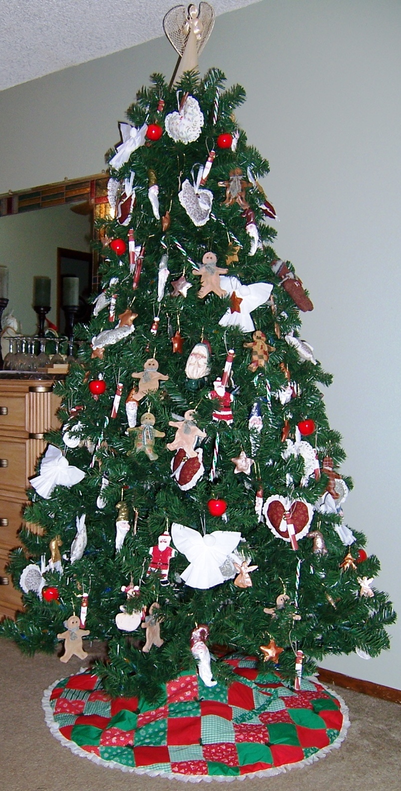 Santa and the Mrs. Decorating a Christmas Tree on a Budget