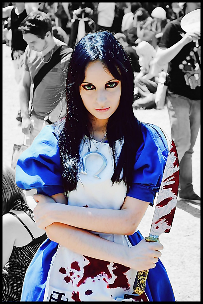 Alice madness cosplay