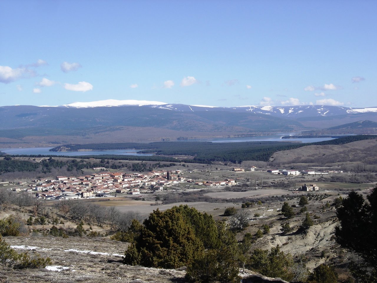 SENDERISMO JACARANDA: MARZO 2011, FIN DE SEMANA EN ABEJAR