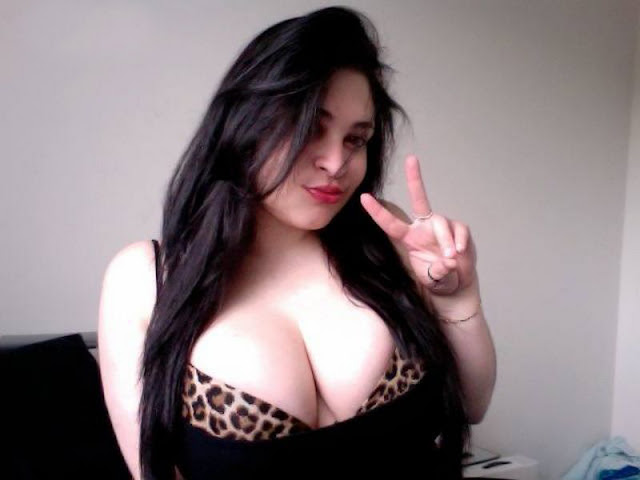 Watch The Genuine Hotness: Sexy Webcam Muslim Girl