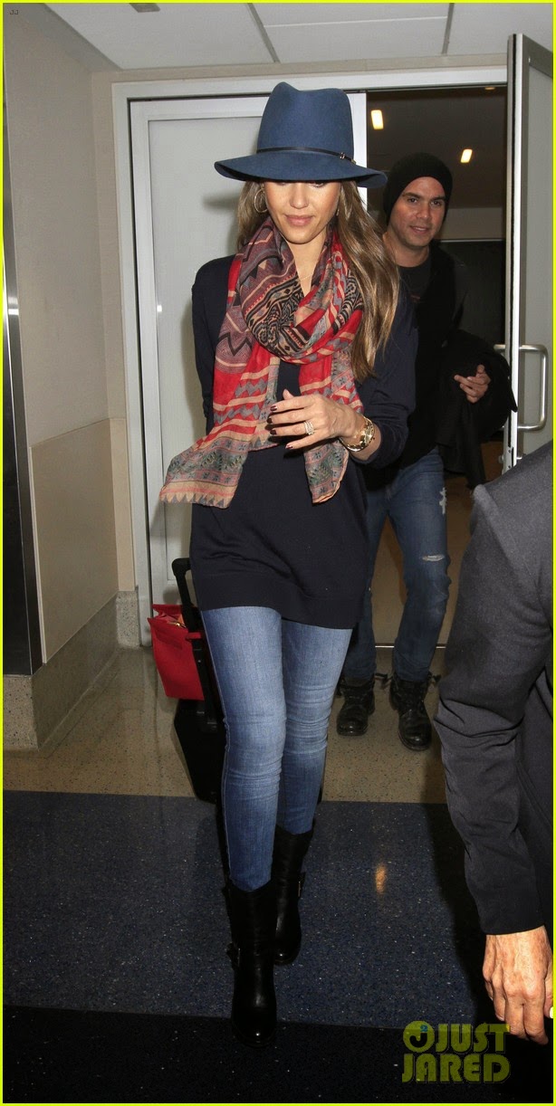 Celeb Diary: Jessica Alba heads inside of LAX Airport for her flight