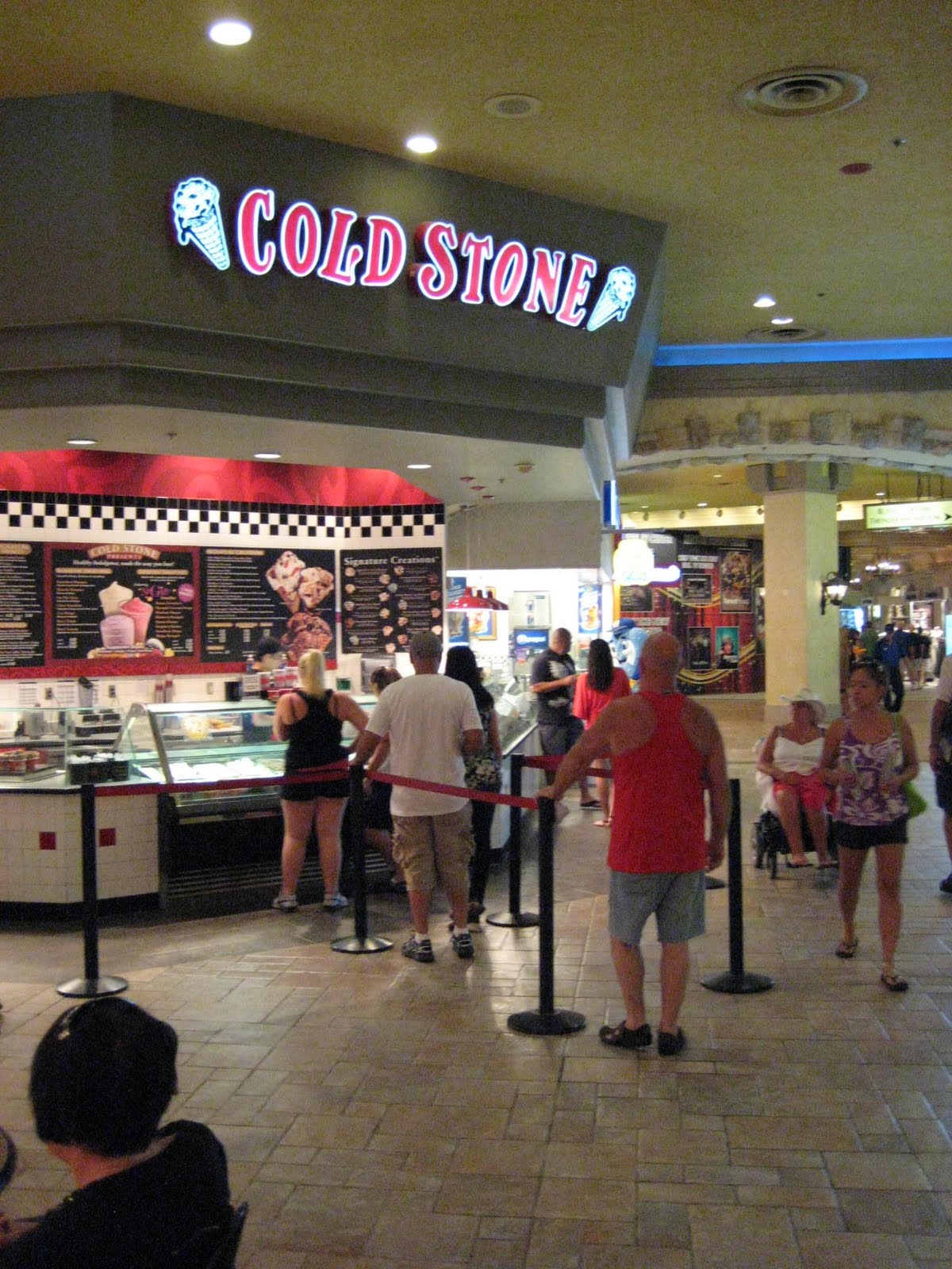 GourmetGorro: The Las Vegas Epic 2011 - Cold Stone Creamery, Las Vegas