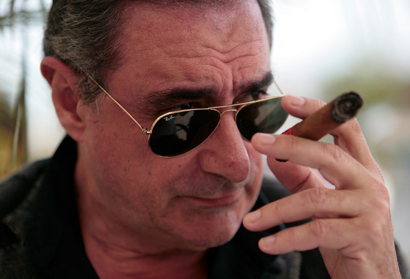 Carlos Herrera Residir 225 En San Francisco Cotibluemos