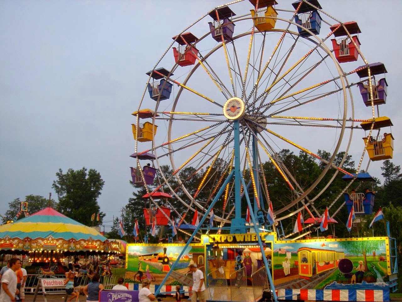 Shenandoah Shows knex carnival rides ™ ferris wheel variants