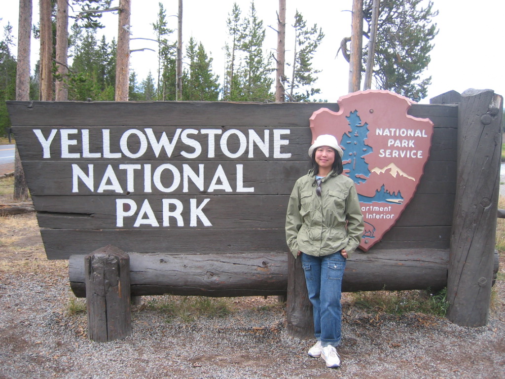 U.S. National Park Series (5) Yellowstone National Park