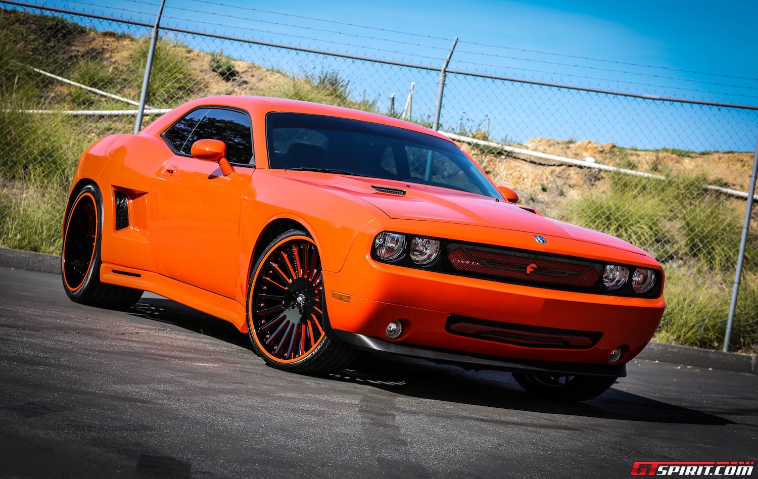 2013 Dodge Challenger Widebody by Disegno Wheels