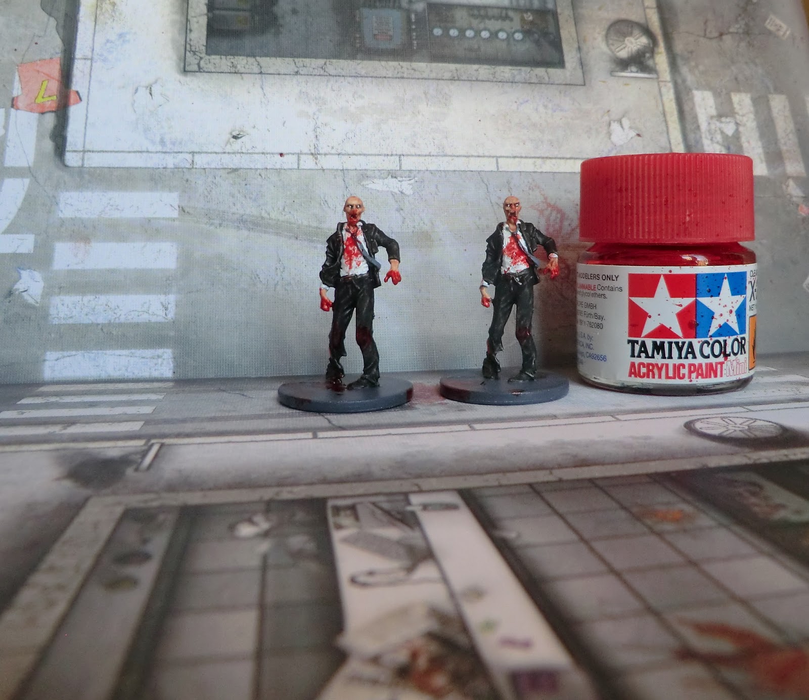 Zombicide! Painting a Zombie in twelve minutes an easy 'how to paint