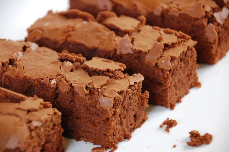 Brownies RESEP BROWNIES PUTIH TELUR Brownies RESEP BROWNIES PUTIH TELUR