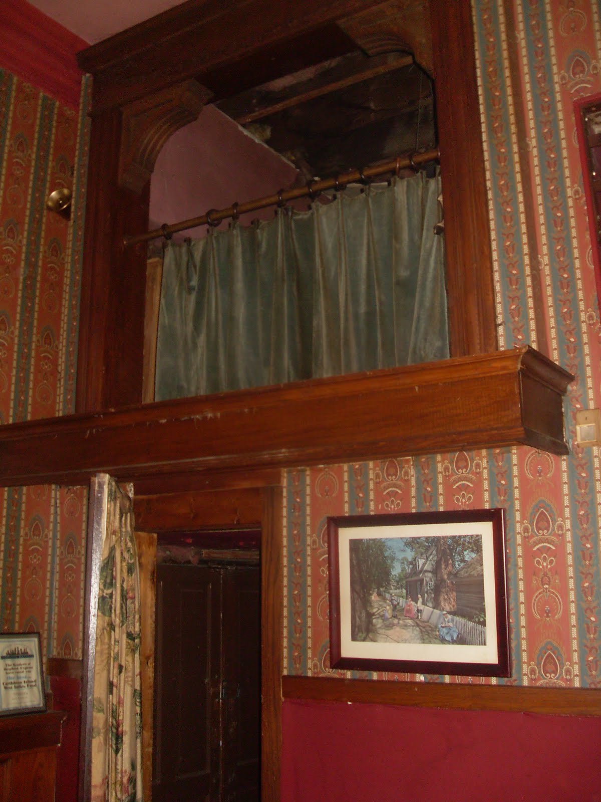 Monsters & Mobsters Shakers Cigar Bar