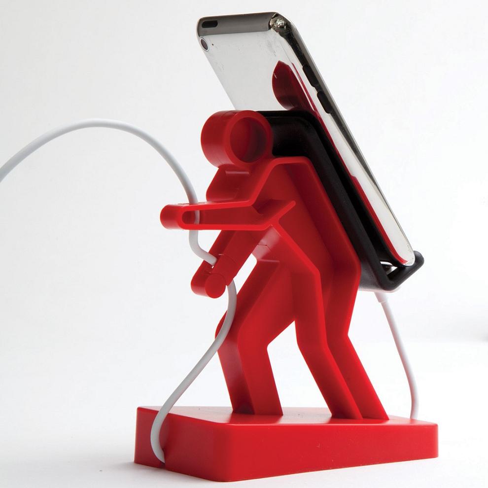 15 Cool iPhone Holders and Creative iPhone Holder Designs.