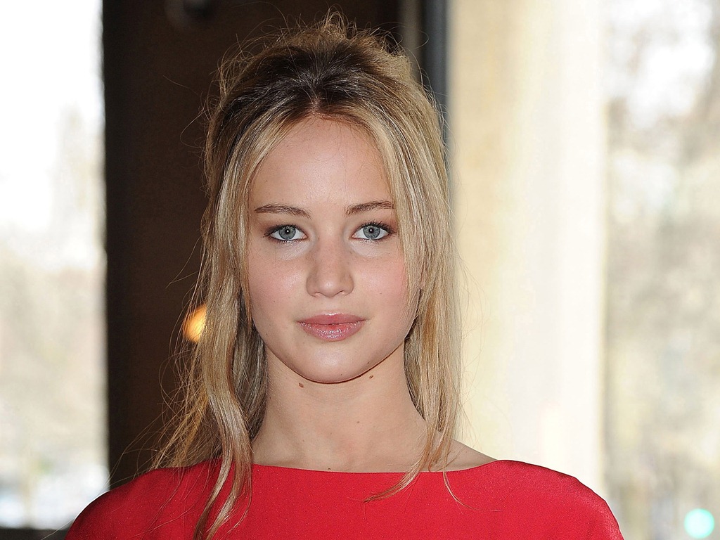 http://2.bp.blogspot.com/-aBsSXvpxQSo/T4MkeyT--yI/AAAAAAAAAa0/vjehk1HIiRE/s1600/Jennifer+Lawrence.jpg