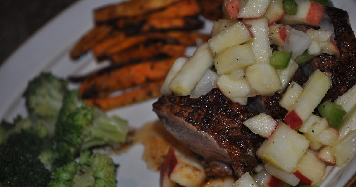 Fit Momma Foodie Cinnamon Chilli Pork Tenderloin with Apple Salsa