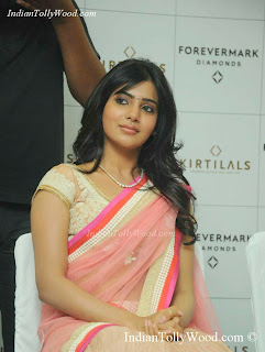 Samantha Hot Saree Pics