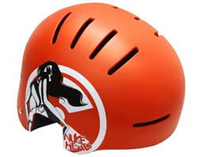 BOJONEGORO EKSPOSE: HELM SEPEDA, RAFTING, BMX