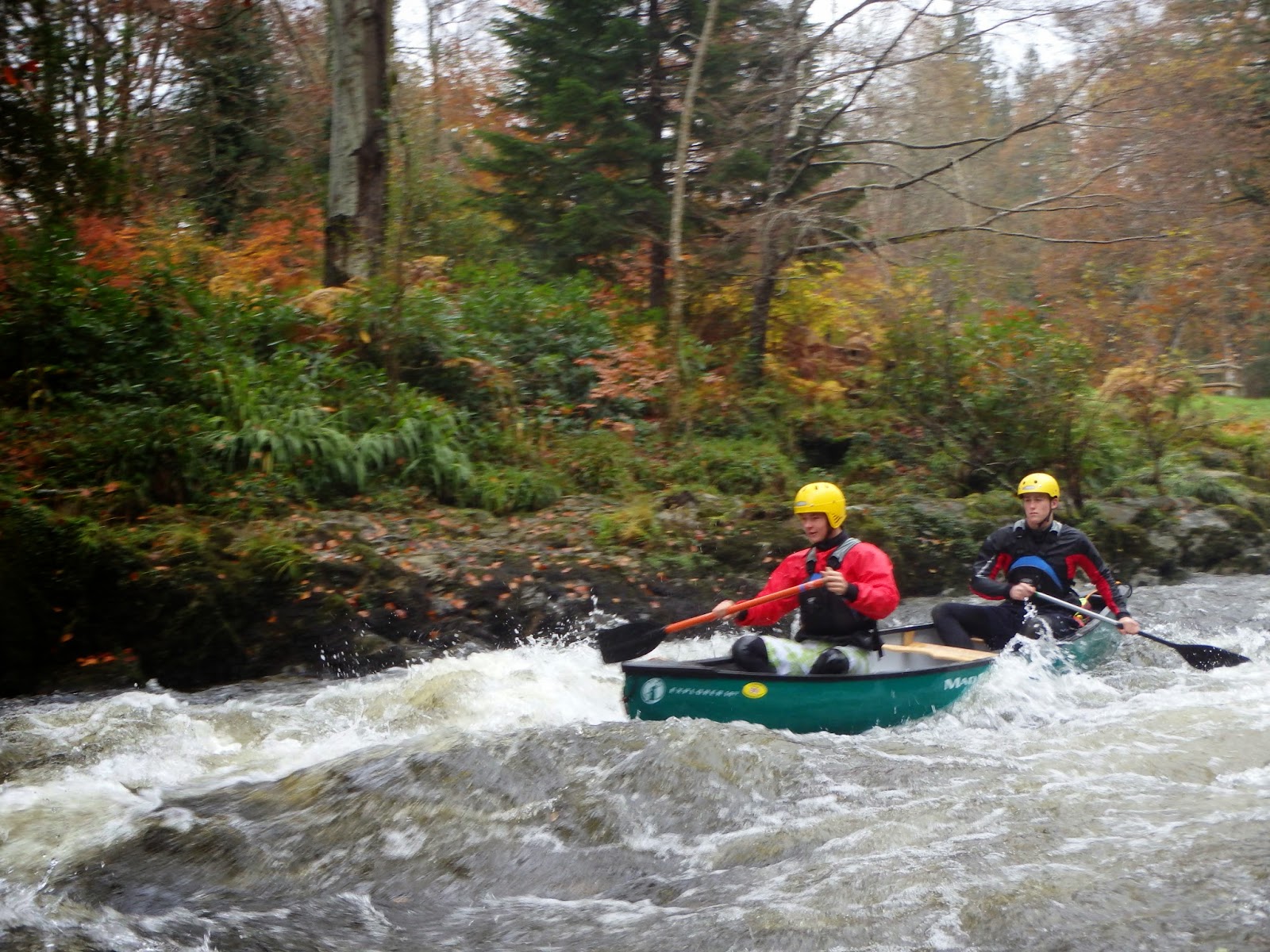 Plymouth College Outdoor Education Canoeing on the River Dart