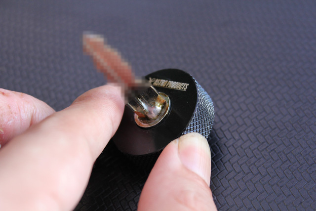 コバチャンねる Nc700xメットイン フューエル常設キー アクセルロック