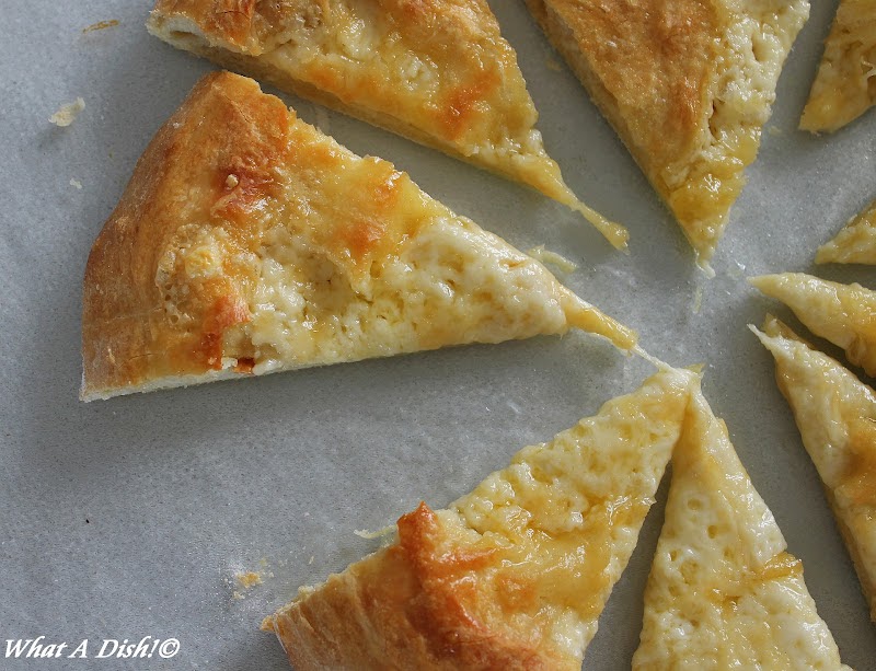 What A Dish!: Georgian Cheese Bread