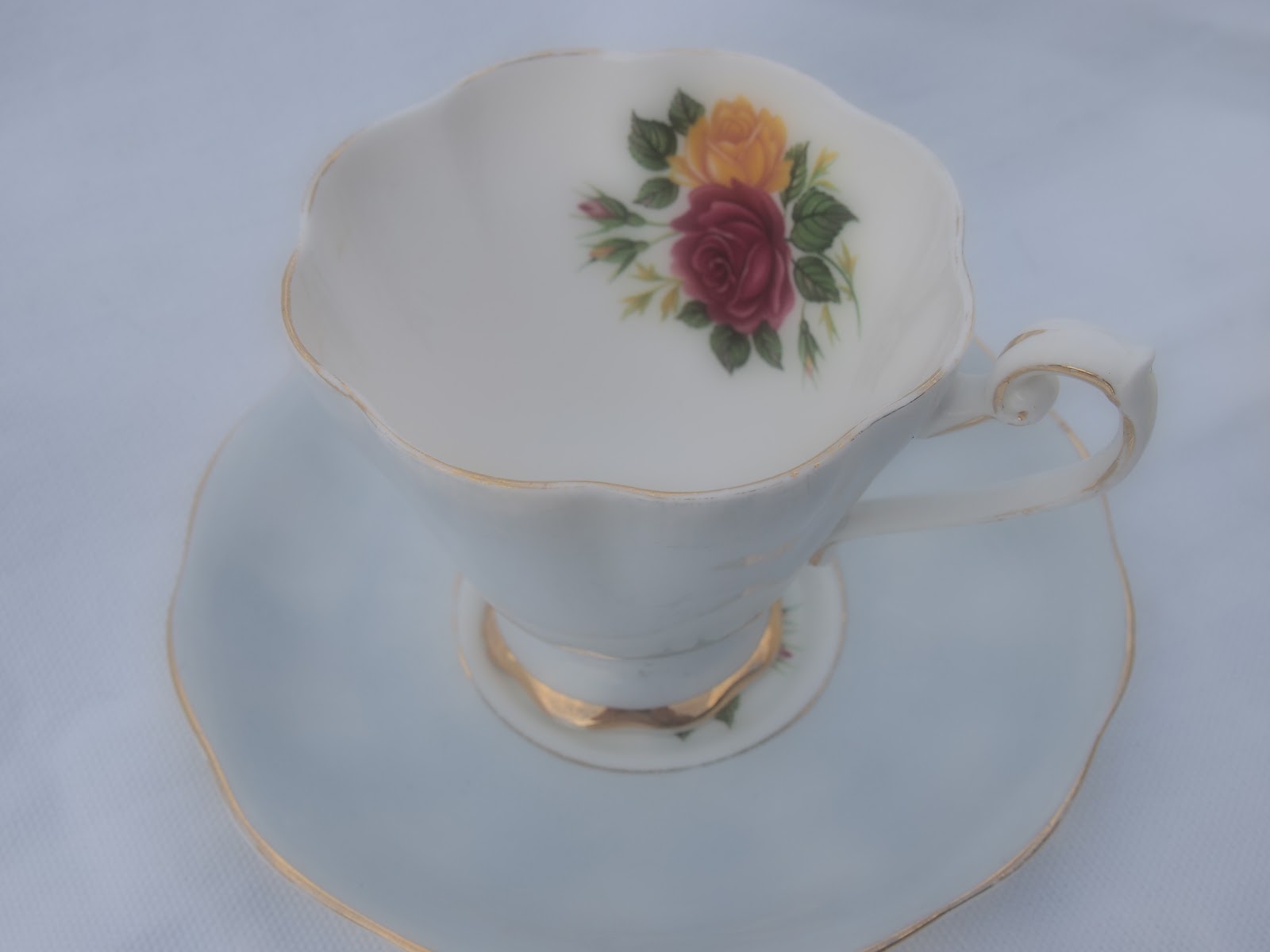 Beautiful Vintage China Hire Sussex, Surrey & Kent Mayflower Bakes