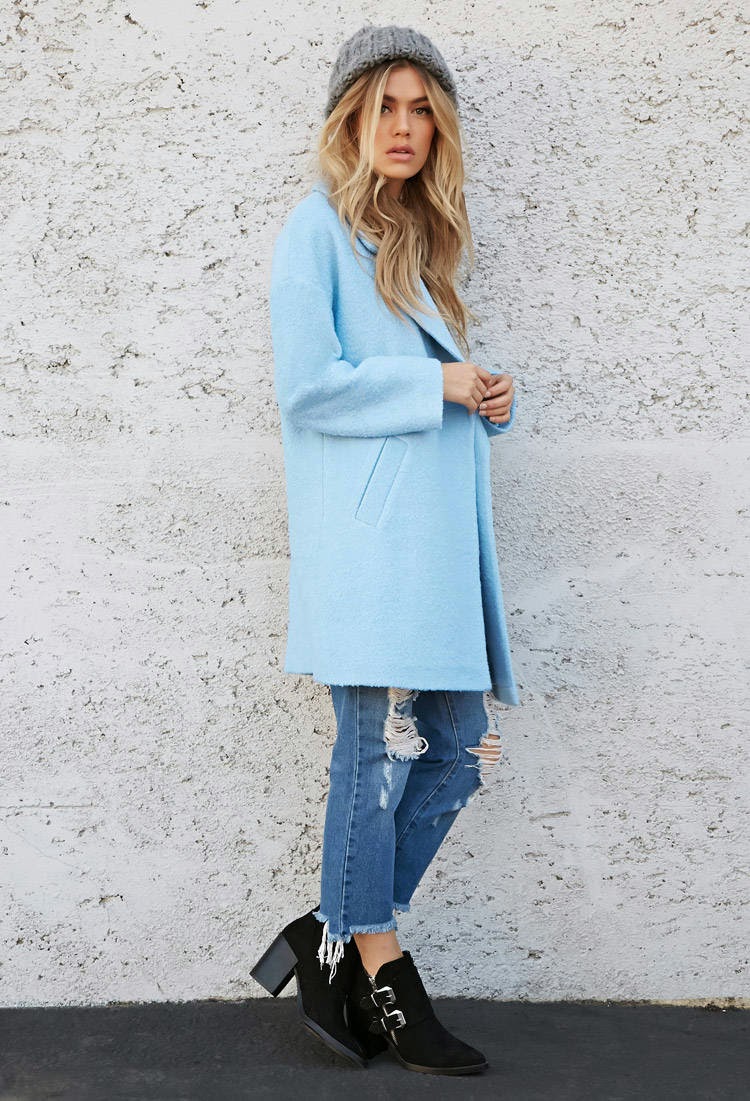 Copy Taylor Swift's Baby Blue Winter Coat For 72